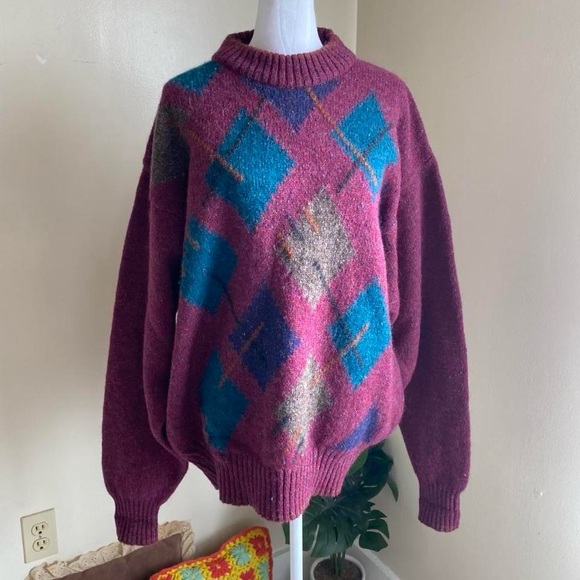 Vintage burgundy argyle wool mohair sweater - Picture 6 of 8